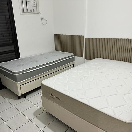 Confortavel Apartamento 1 Dorm Com Piscina E Lazer Guarujá Kültér fotó